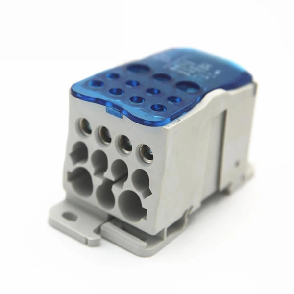 How to equip distribution box safely?