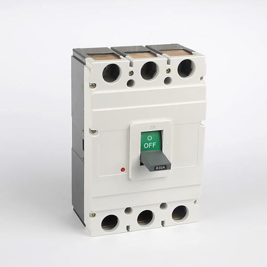 What specific methods and precautions should be taken in the selection of moulded case circuit breaker
